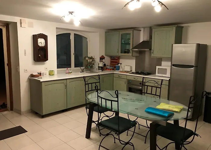Maison Avec Clim Grand Jardin Entre Plages Et Village 度假居 *